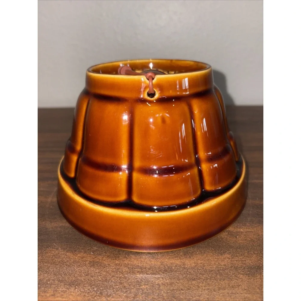 Williams Sonoma glazed ceramic mold with Silicone Release Plug
